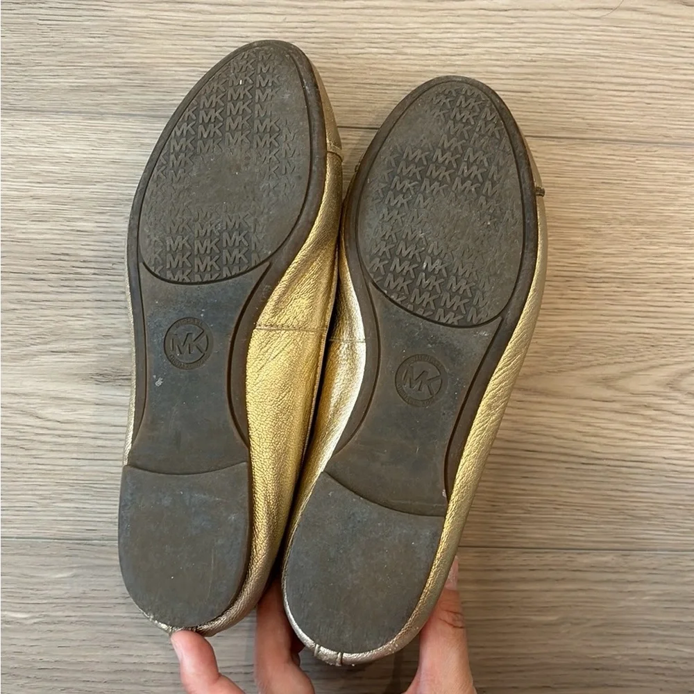 Michael Kors Honey Ballet flat in metallic gold size 5 - Picture 3 of 7